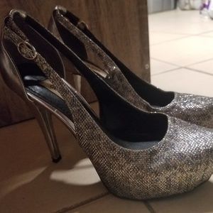 Guess heels shoes